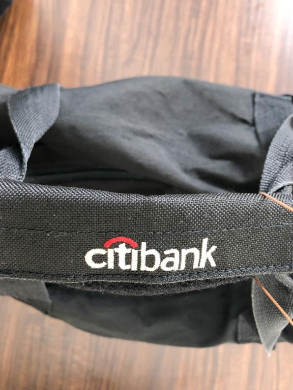 Black traveler bag citibank new arrivals