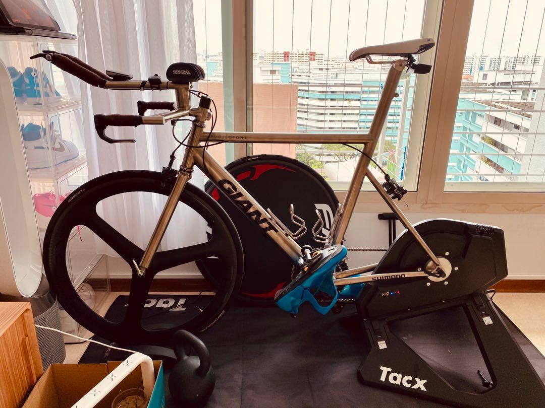 customised titanium Tri bike frame