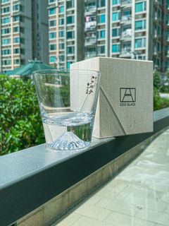 （分類：）位於 。 由 lealternative 提交（商品編號 1051535794，圖片 1）。簡介： 。