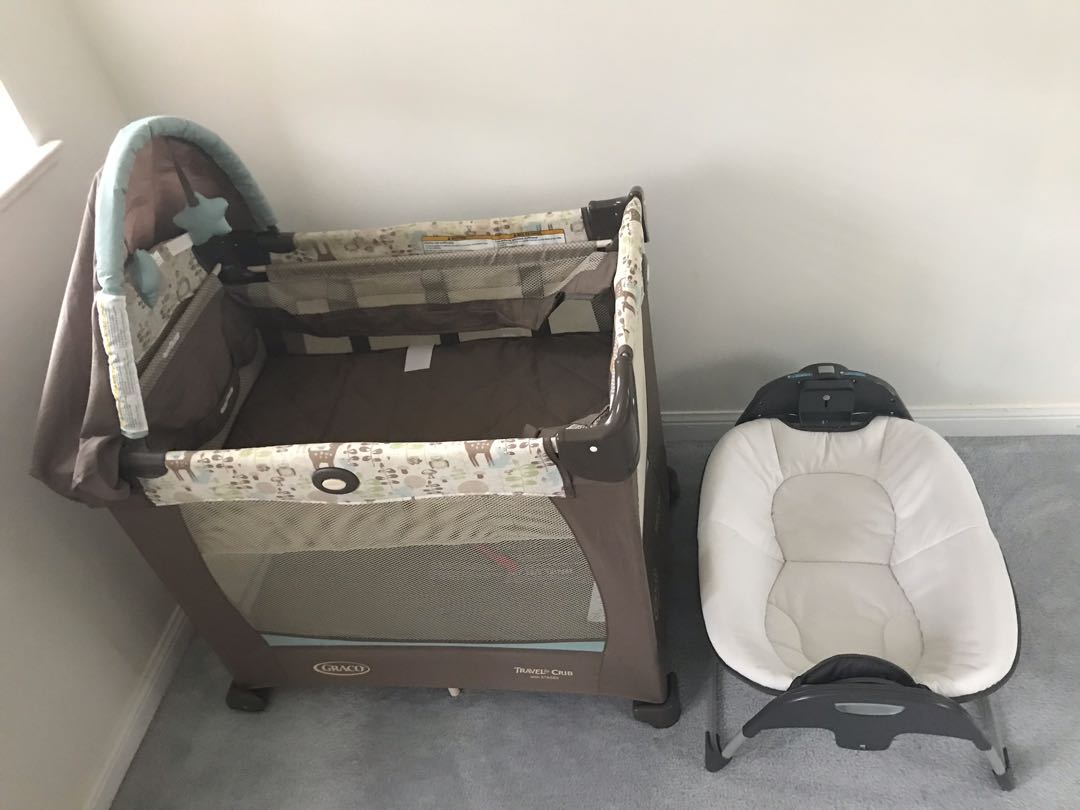 EUC Graco travel lite crib playpen 3 stages portable seat