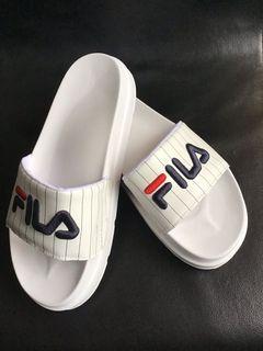 fila holographic slides