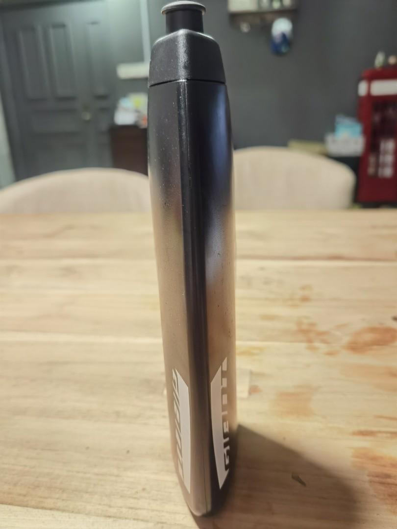 Giant aero bottle hotsell