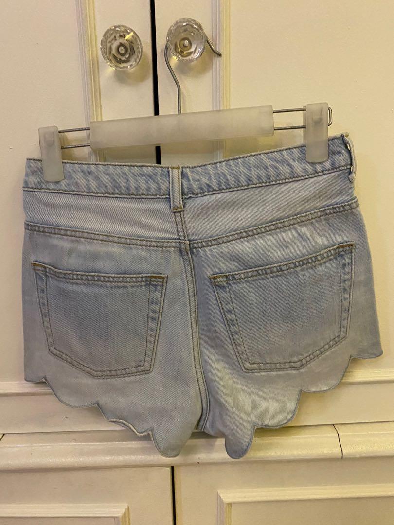 H&m discount scalloped shorts