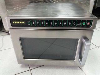 Menu master commercial microwave oven