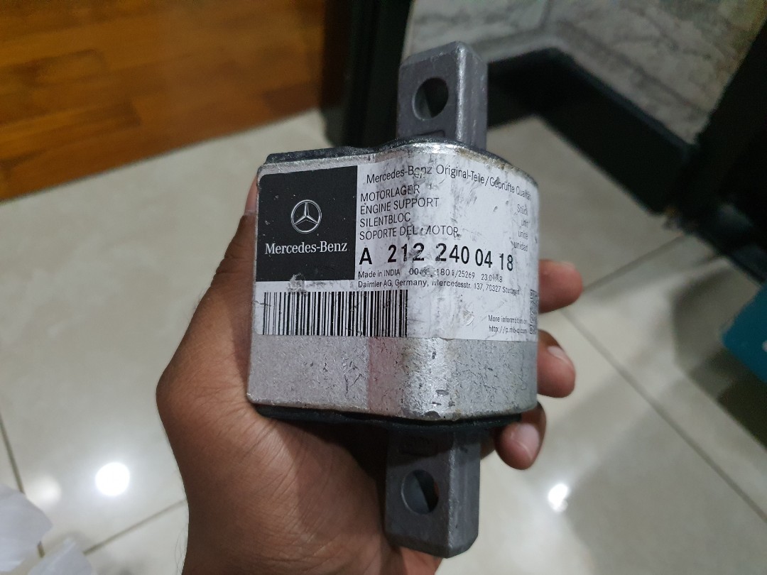 Mercedes C250 W204 Gearbox Mounting, Car Accessories, Accessories on