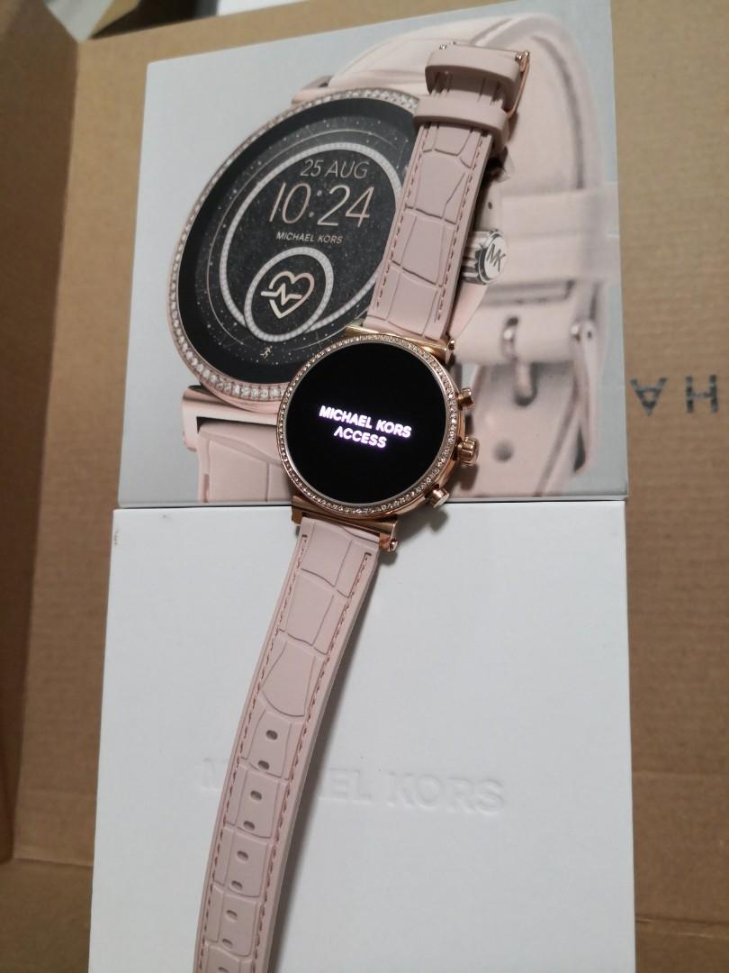 Michael kors smartwatch discount sofie rose gold