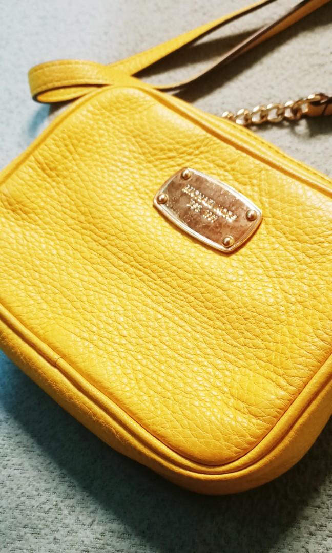 Leather crossbody bag Michael Kors Yellow in Leather - 25111207