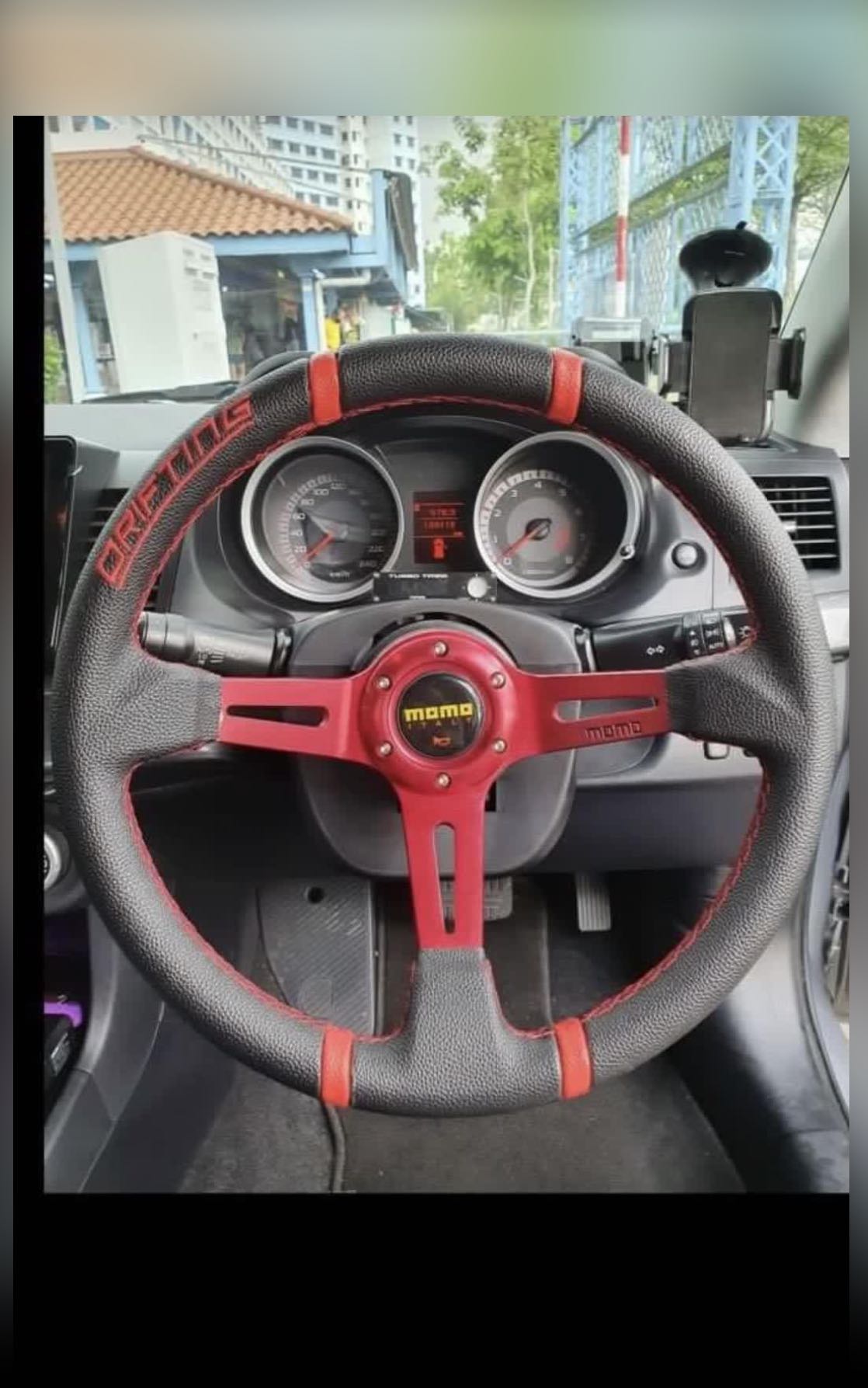 Momo Steering Wheel Bnib Car Accessories Accessories On Carousell