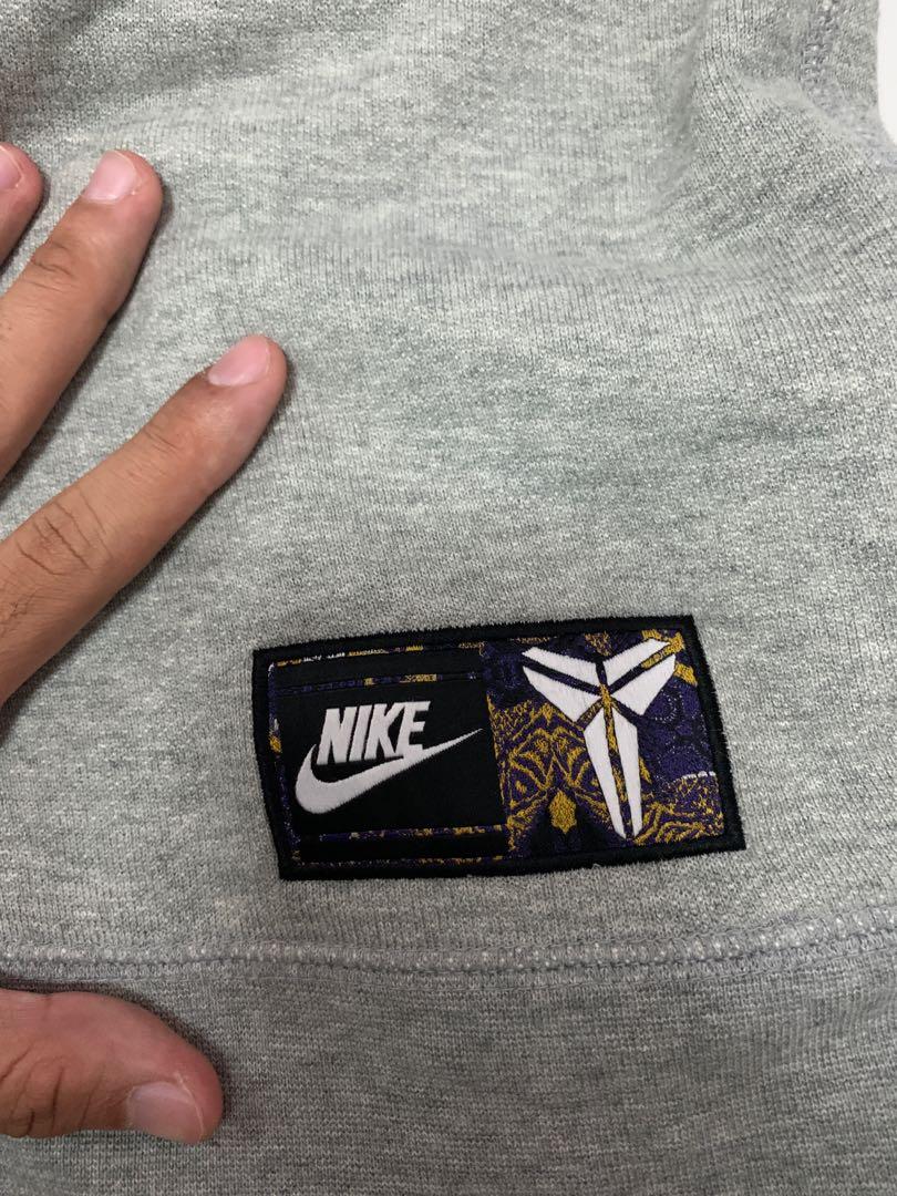 Kobe top undefeated hoodie