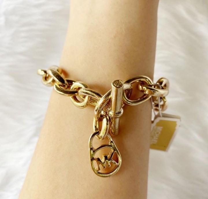 Orig Michael Kors Toggle Bracelet