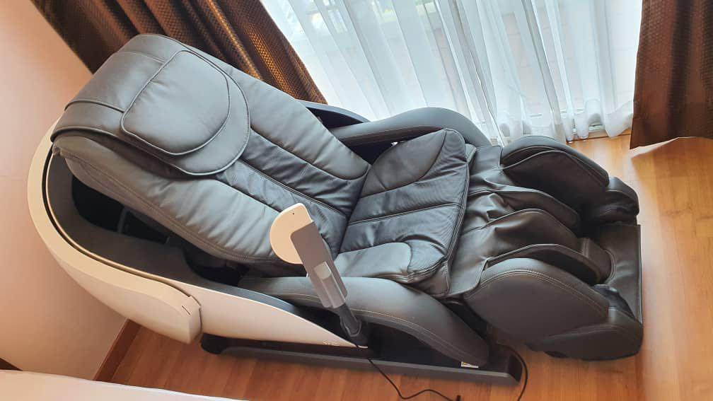 Osim uspace shop massage chair