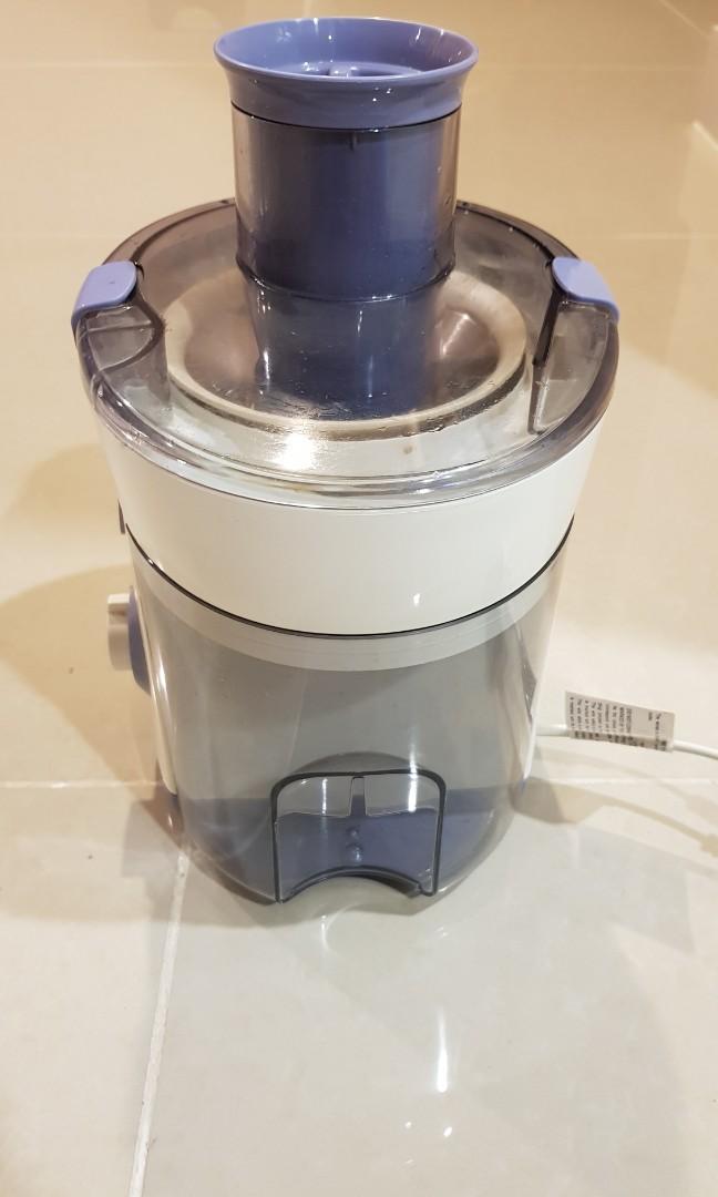PHILIPS Juicer HR1811, TV & Home Appliances, Kitchen Appliances