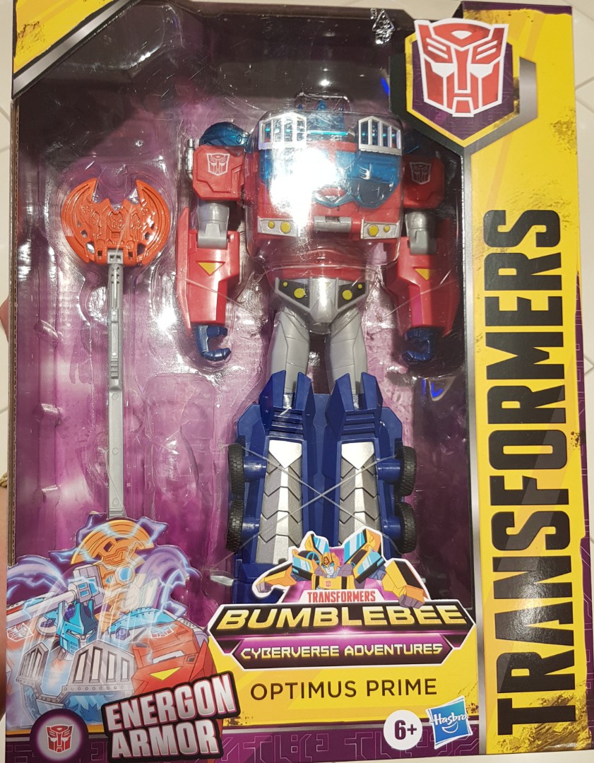 transformers toys optimus prime cyberverse ultimate class action