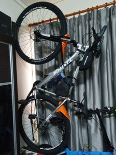 (Category: ) located in . Submitted by aldean (Listing ID 1051519585, Image 1). Description: .