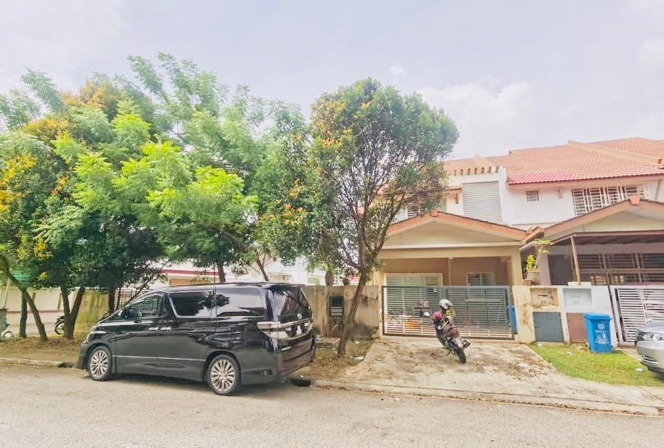 Wts Coner Lot Double Storey Setia Perdana Setia Alam Property For Sale On Carousell