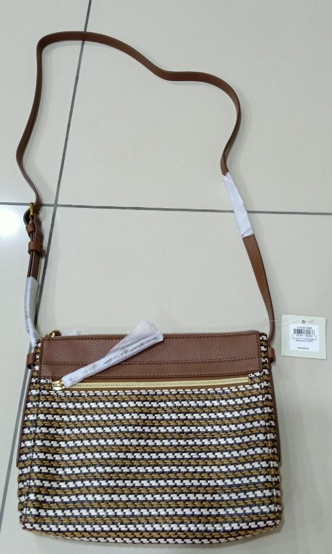 fossil felicity crossbody review