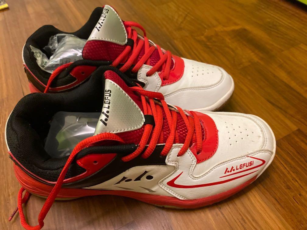 Red hotsell cheap sneakers