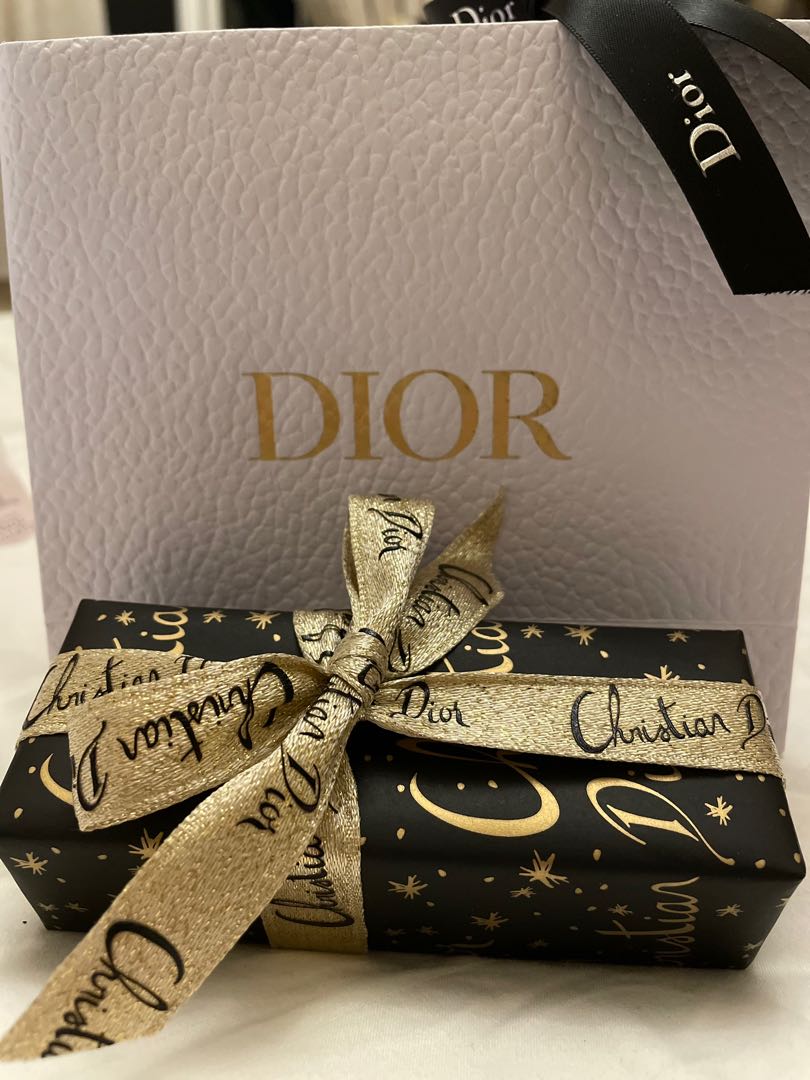 dior sauvage gift wrapped