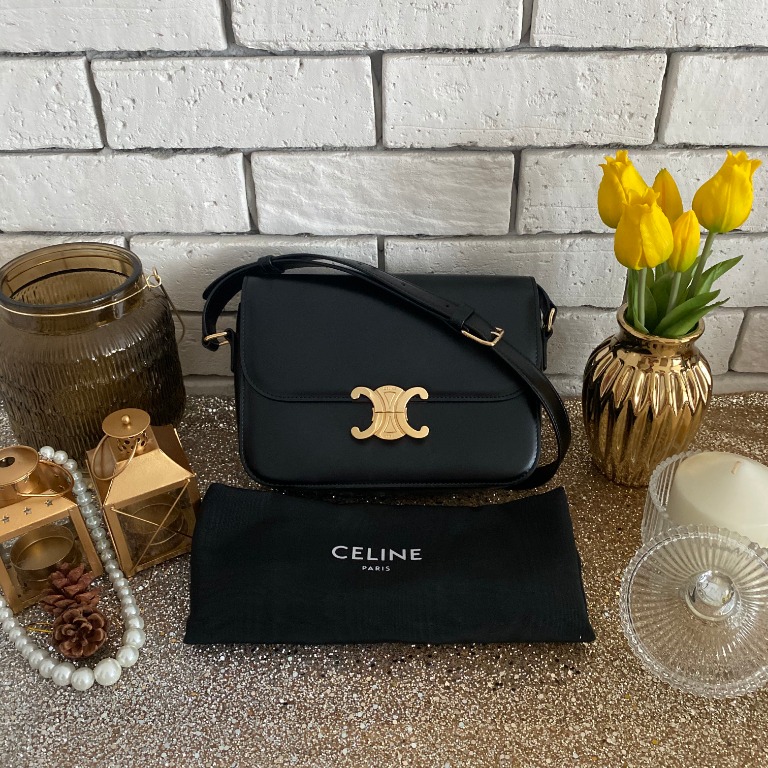 CELINE Medium Triomphe Bag in Shiny Calfskin