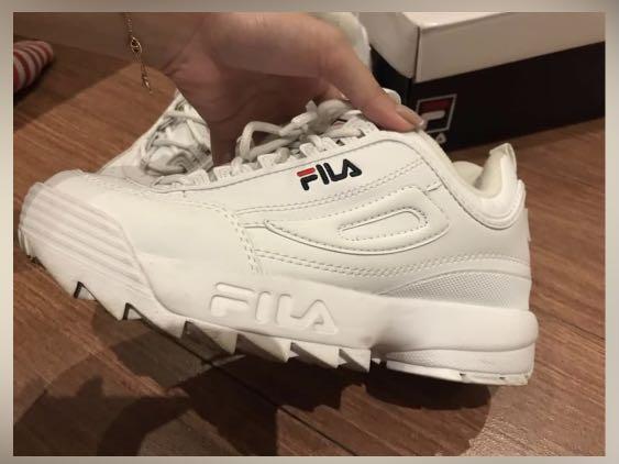 FILA disruptor 2 beli di Jepang