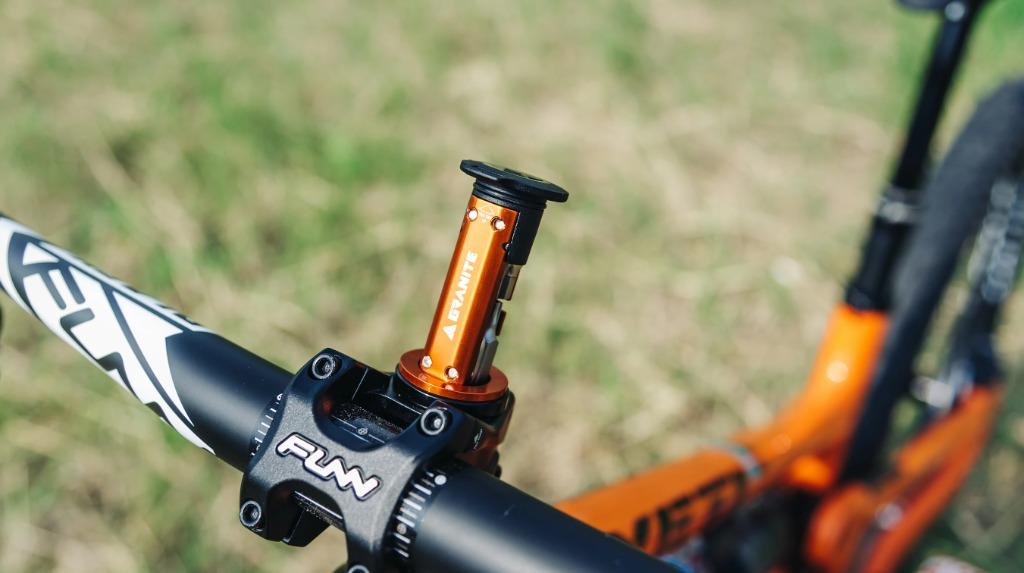 Granite Stash MTB Multi Tool Kit Orange Black