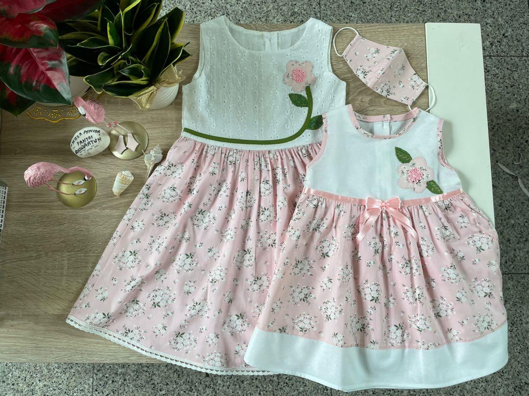 Handmade baby girl clearance frocks
