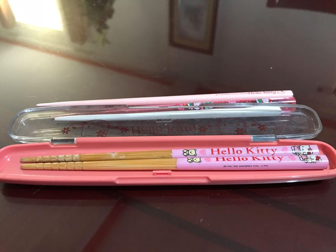 Hello Kitty chopsticks Original (Category: Weaning & Toddler Feeding) located in Marikina City. Submitted by infinityjdg (Listing ID 1051707706, Image 2). Description: In good condition.