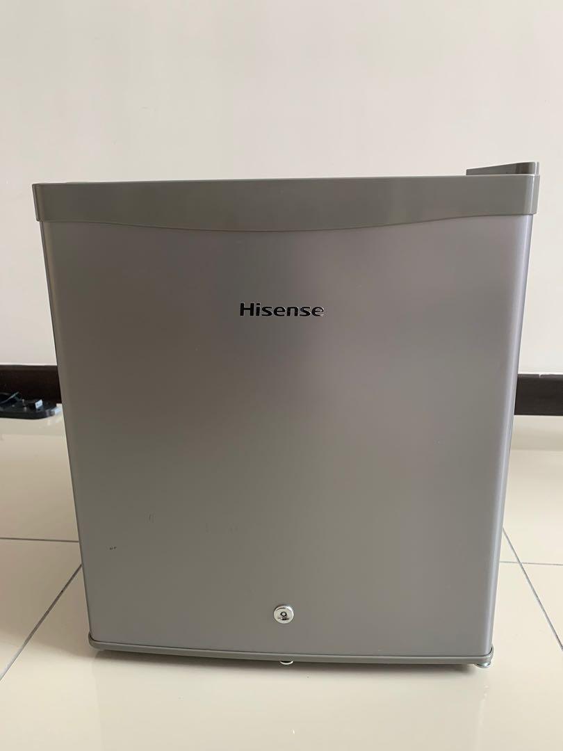 HISENSE Mini Bar Fridge 60L, TV & Home Appliances, Kitchen Appliances