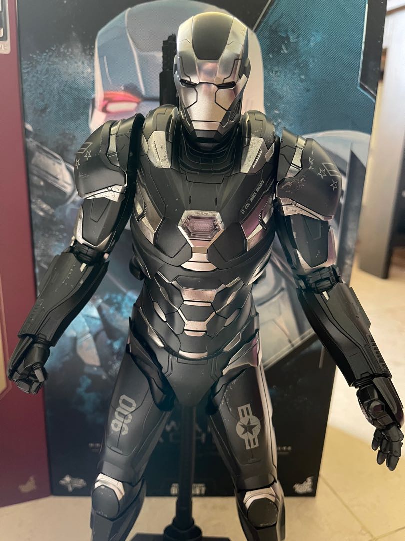 hottoys war machine Mark6