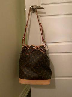 LV medium Noe bag