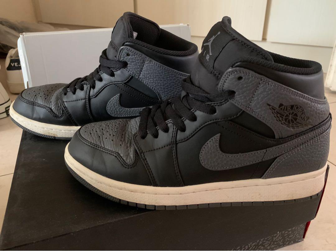 Air jordan 1 mid black dark grey summit white best sale
