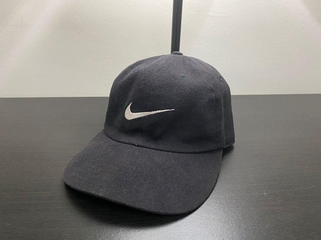 topi nike baseball