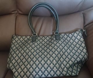 （分類：）位於 。 由 garrrfieldd 提交（商品編號 1051635822，圖片 1）。簡介： 。