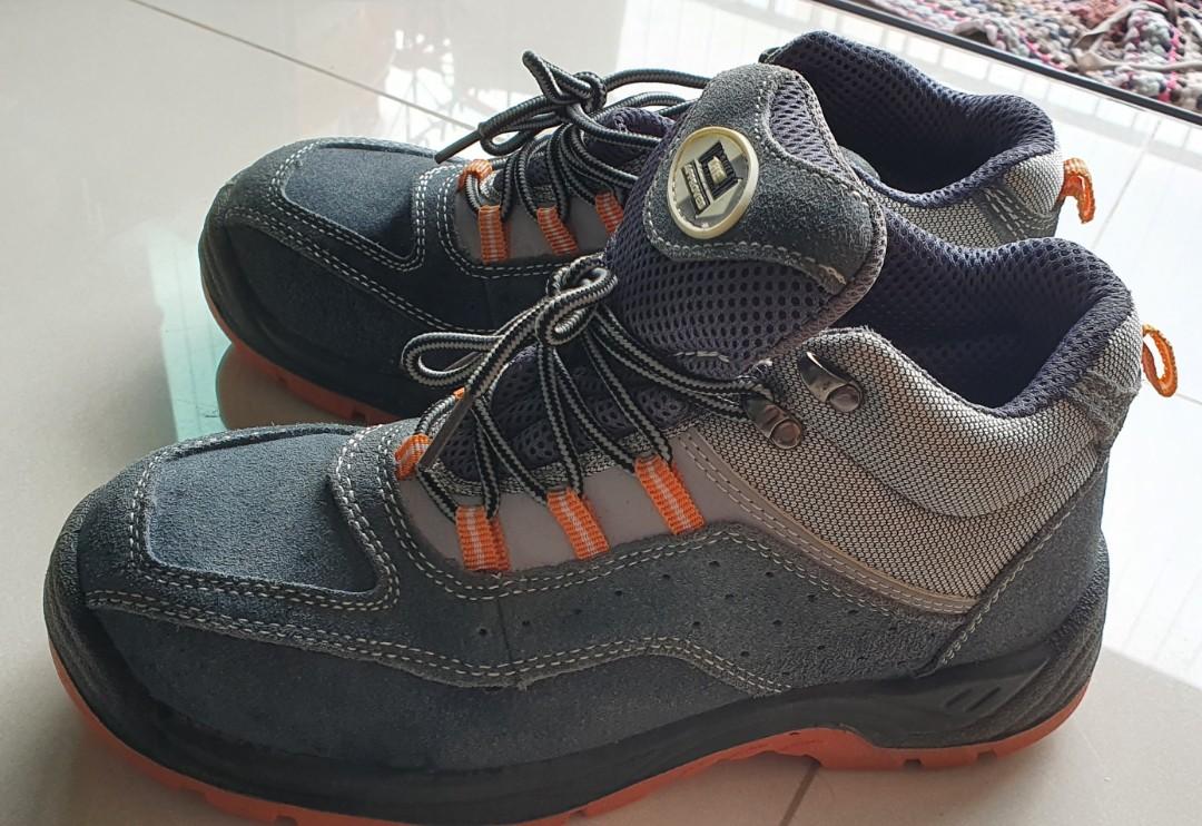 Workman hot sale safety shoes