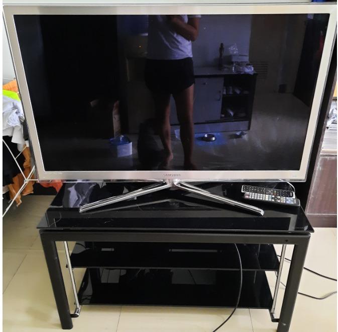 Samsung Tv 46 Led Ua46c8000 Entertainment Set With Blu Ray Dvd Player And Glass Table Tv Home Appliances Tv Entertainment Blu Ray Media Players On Carousell