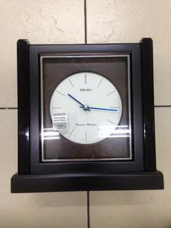 Seiko Mantel Clock QXJ023K