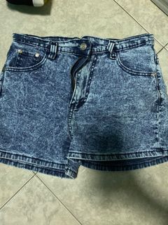 (Category: ) located in . Submitted by doryuyuyu (Listing ID 1051792864, Image 1). Description: .