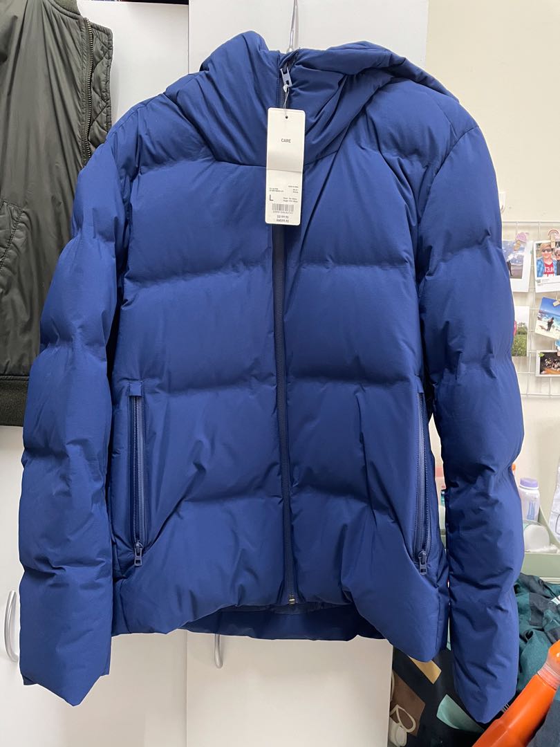Uniqlo seamless down parka, Men's Fashion, Coats, Jackets and Outerwear on  Carousell
