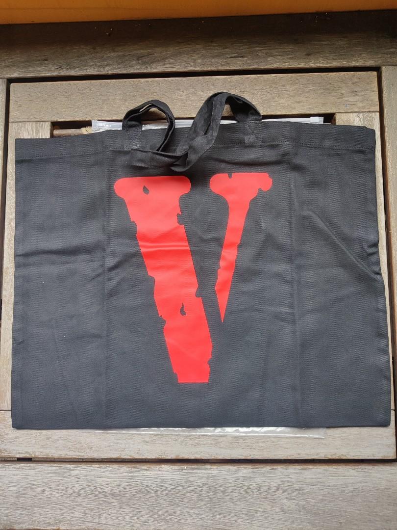 Vlone Tote bag Men s Fashion Bags Sling Bags on Carousell