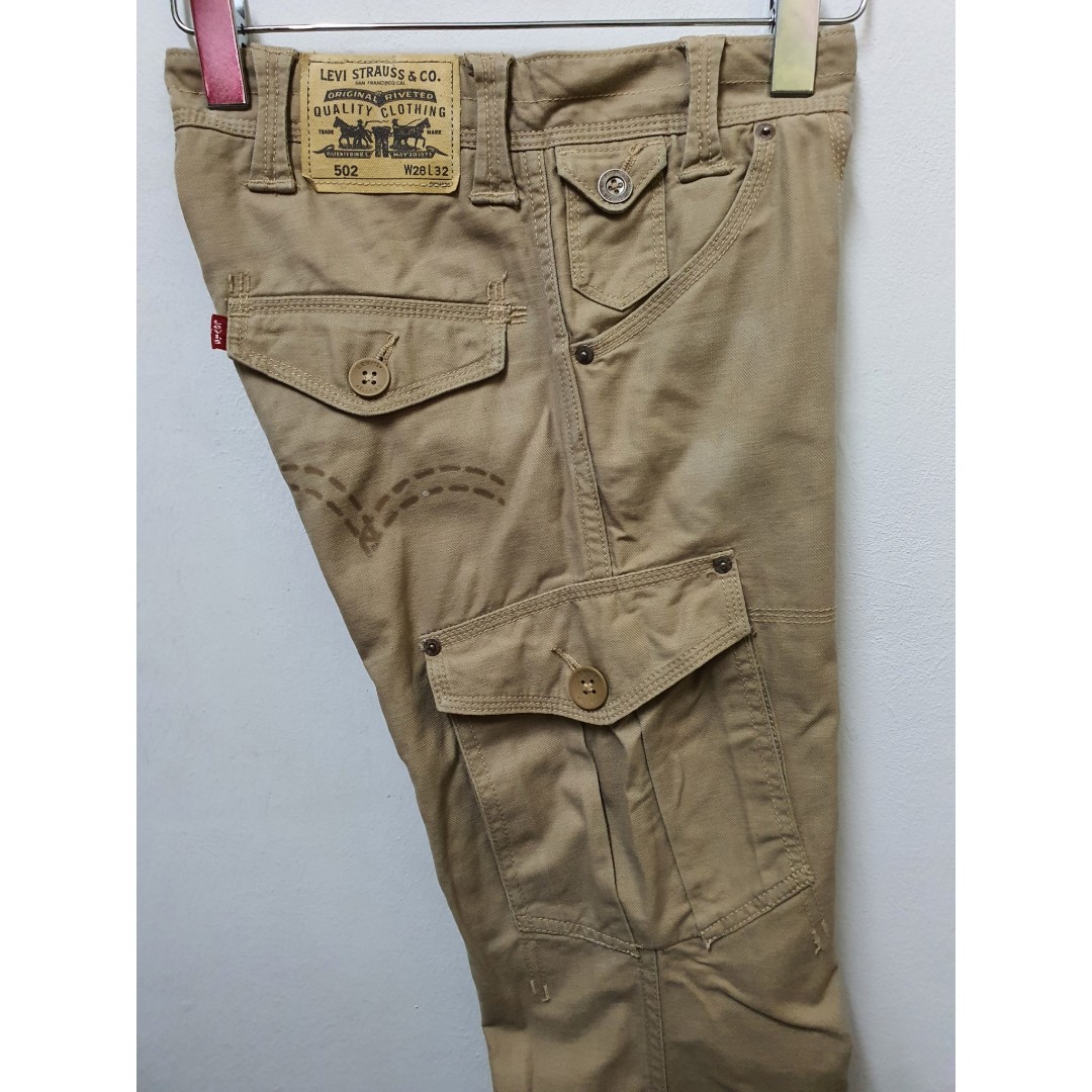 Levis on sale 502 cargo