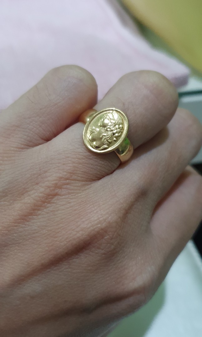 18k gold cameo hot sale ring