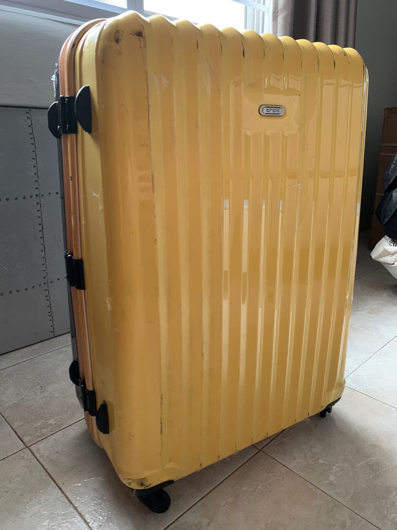 32 inch hard case luggage clearance