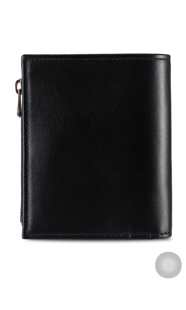 Authentic Longchamp Leather Baxi Compact Wallet, Men's Fashion, Watches