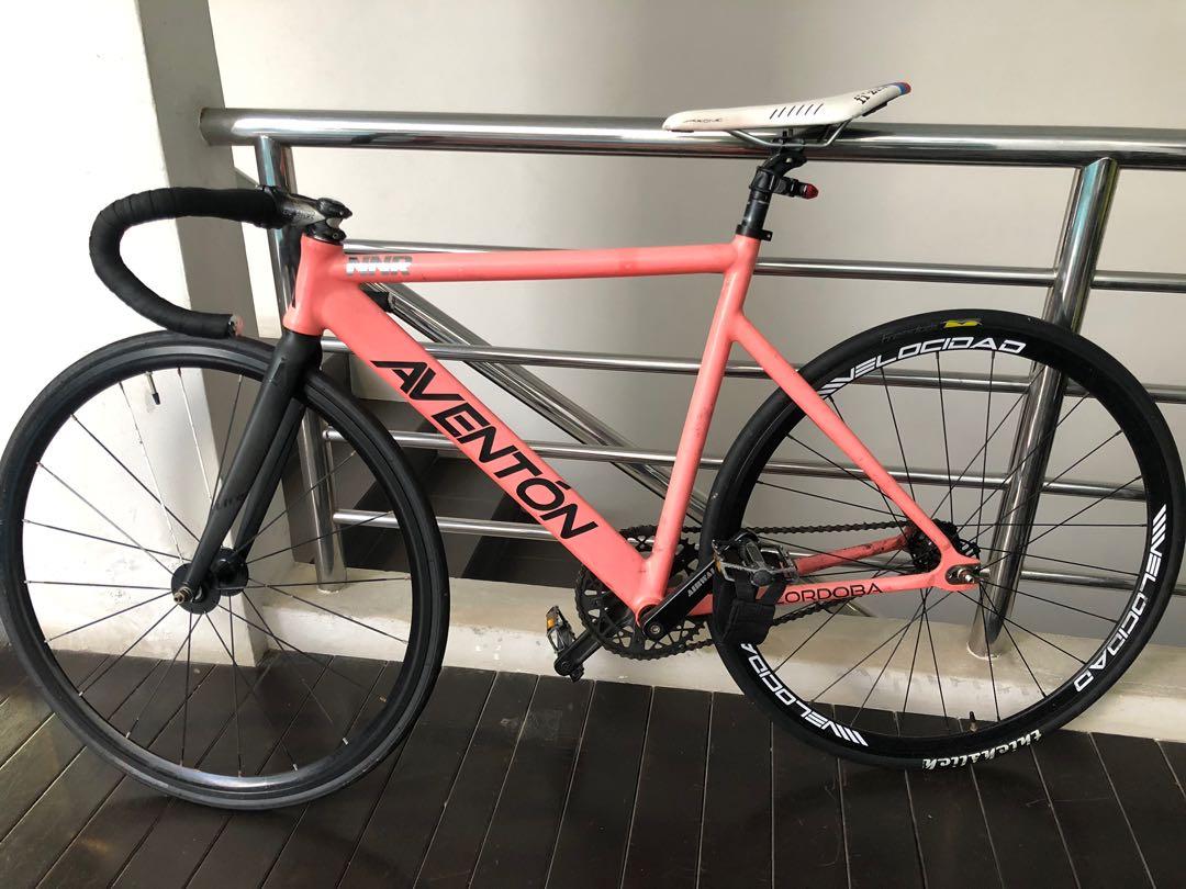 Aventon Cordoba Pink