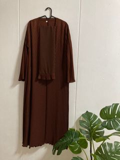 (Category: ) located in . Submitted by natraah (Listing ID 1051947483, Image 1). Description: .