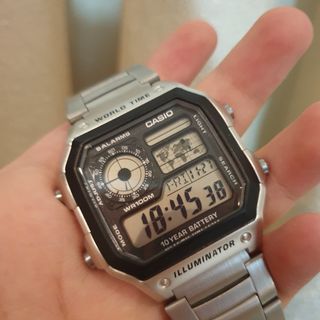 (Kategori: ) berada di . Dikirim oleh preloved_stuff23 (ID iklan 1051985492, Gambar 1). Deskripsi: .