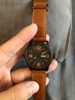 (Category: ) located in . Submitted by junloong97 (Listing ID 1051890877, Image 1). Description: .