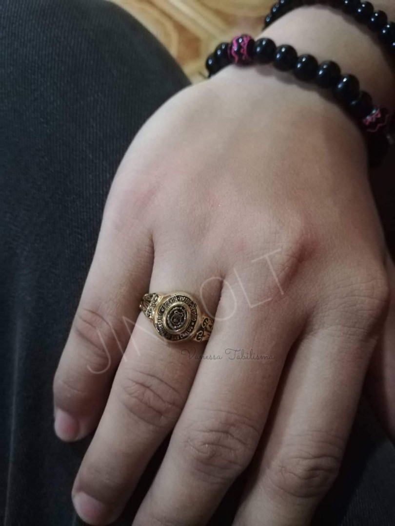 Ladies class ring hot sale