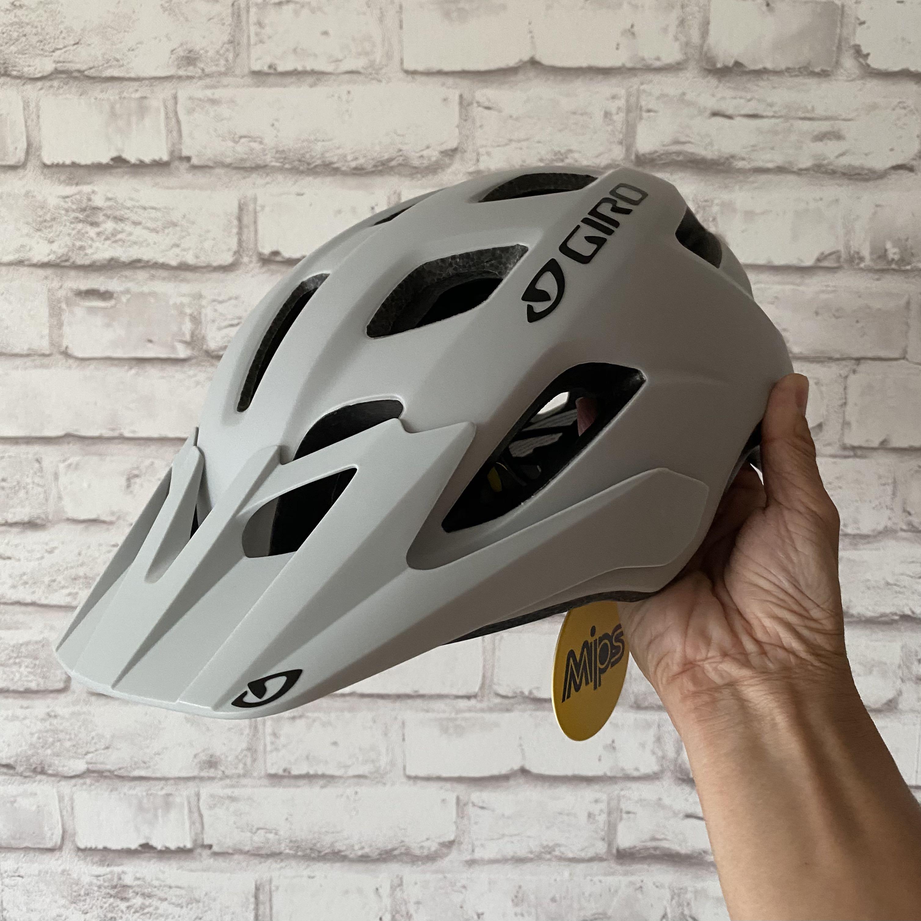 giro fixture mips mtb helmet