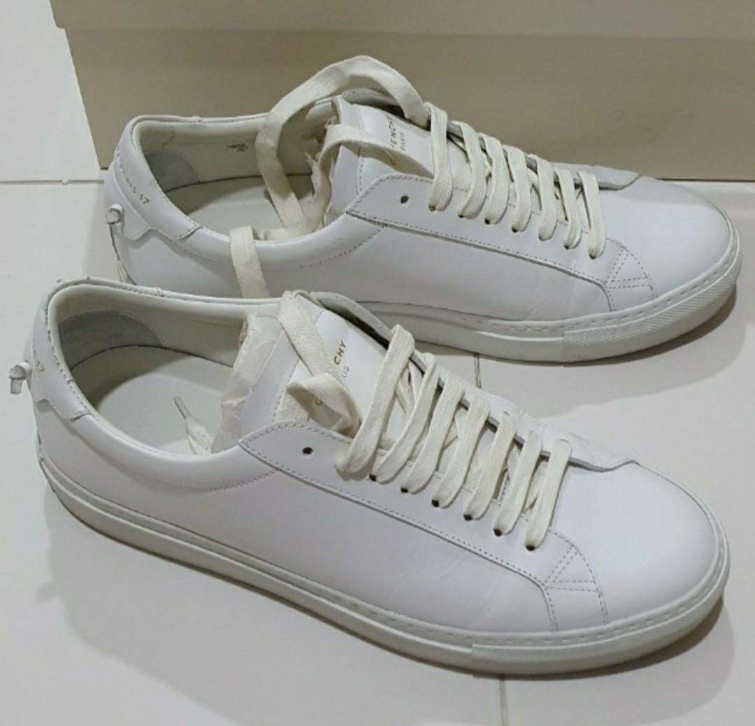 Givenchy White Sneakers, Men's Fashion, Footwear, Sneakers on Carousell